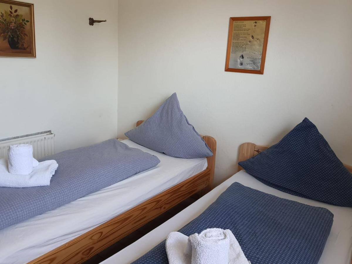 Gaestehaus Terrana Wathlingen Esterno foto